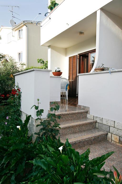 Apartment Nerina Porec Esterno foto
