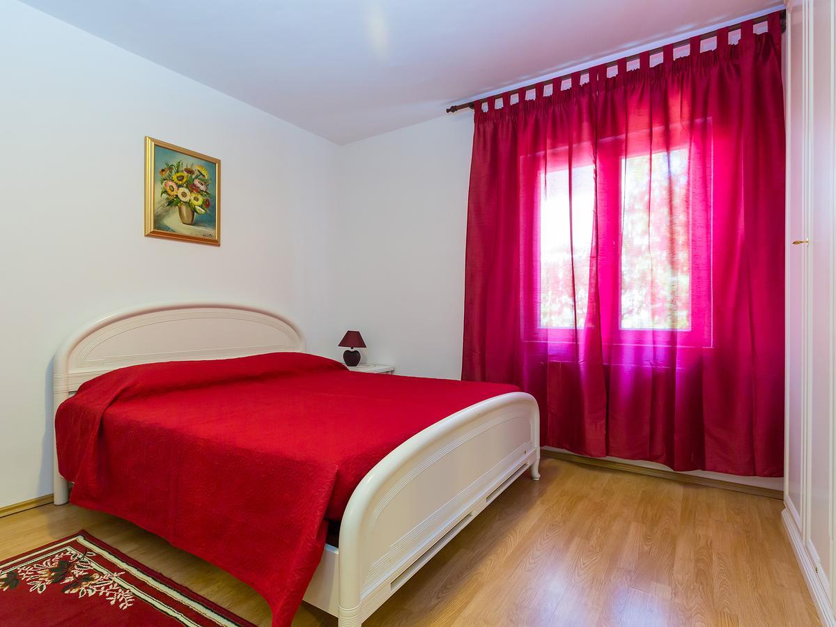 Apartment Nerina Porec Esterno foto